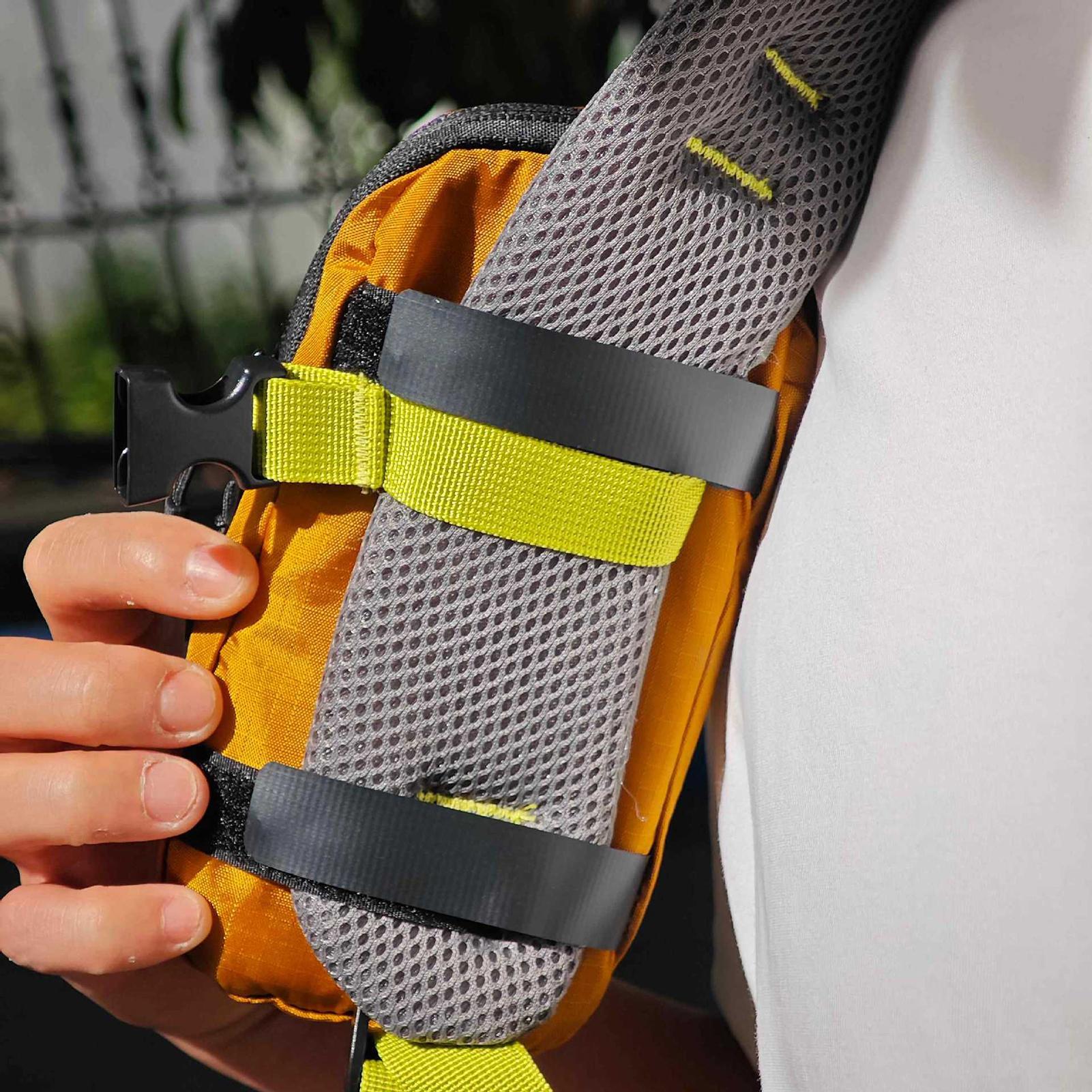 Porta Telefono da Escursionism - Hiking Backpack Waterproof recensione e prezzo